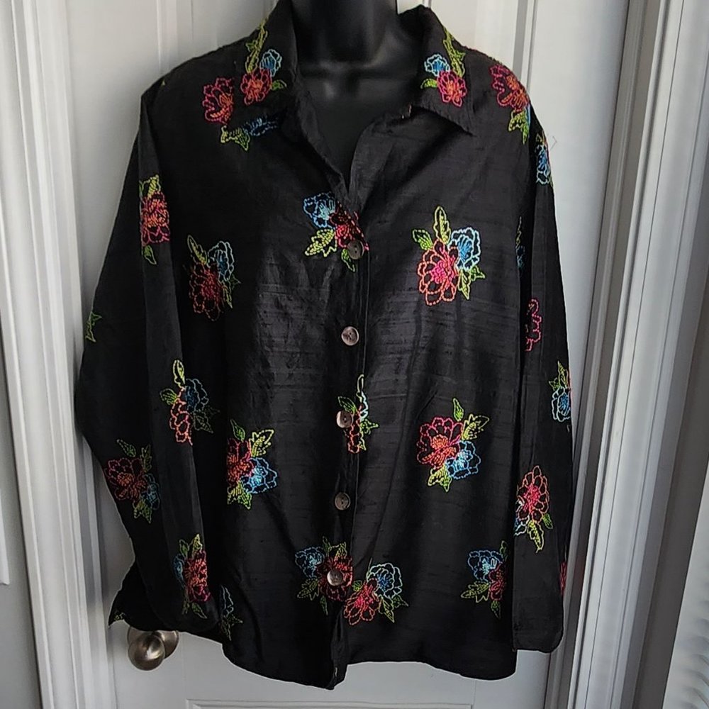 LAURA Ashley hand stitched Top- 1X